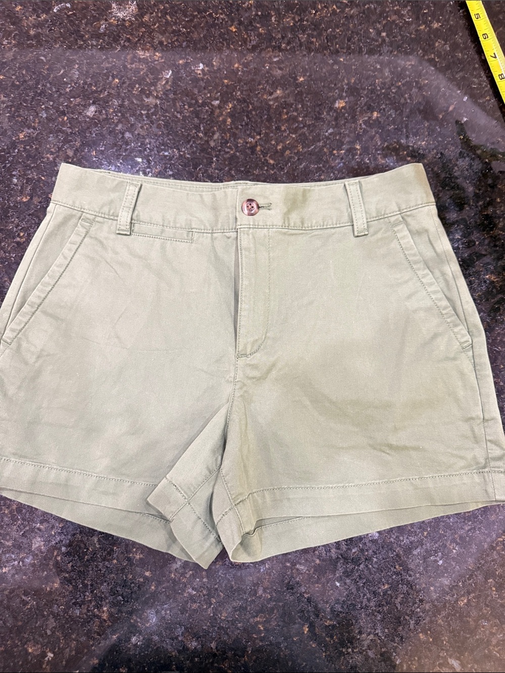 GAP Women's Chino Shorts in Light Olive Green